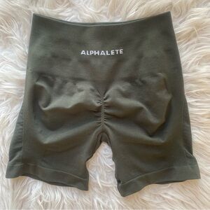 Alphalete Amplify Contour Short 5” Women’s Size Small Mountain Top